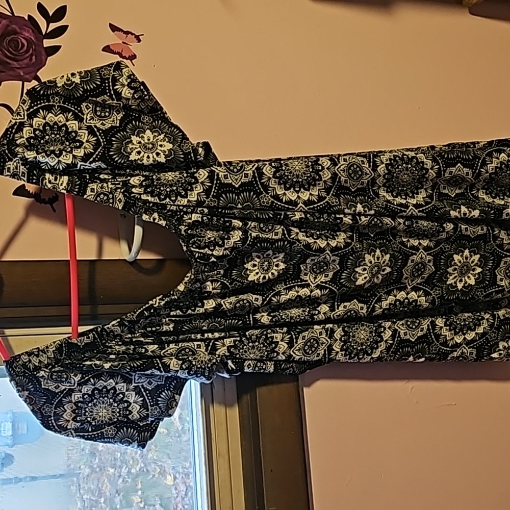 Beautiful Torrid Cold Shoulder Sexy Shirt